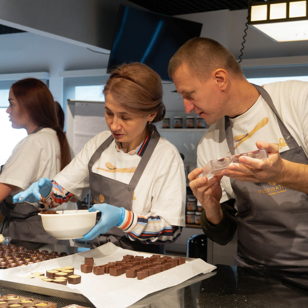 Mastering the art of crafting diverse chocolate forms