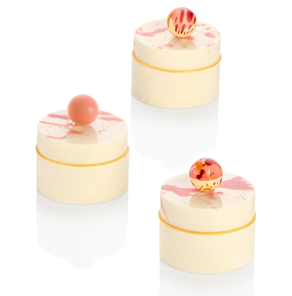 Florence amour valentine's day monoportion with chocolate balls